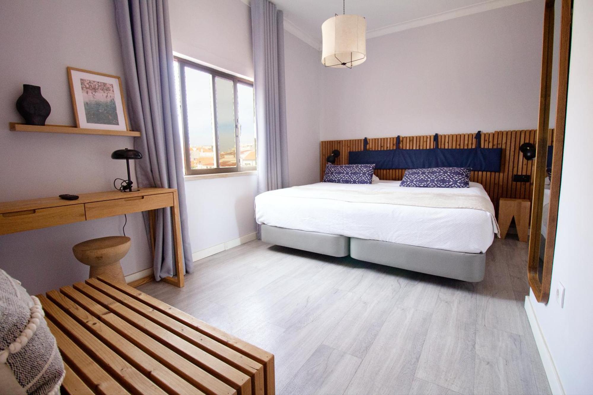 Wot Costa Da Caparica Hotel Buitenkant foto