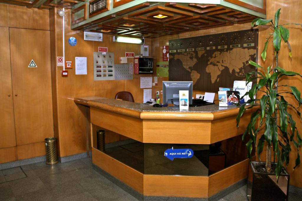 Wot Costa Da Caparica Hotel Buitenkant foto