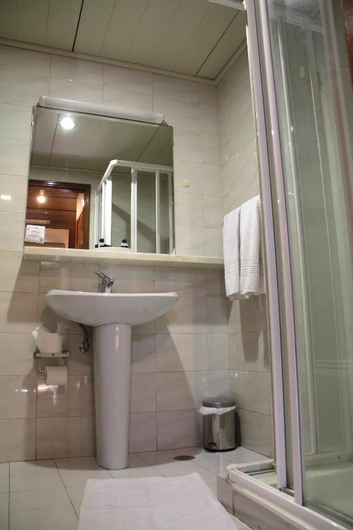 Wot Costa Da Caparica Hotel Kamer foto